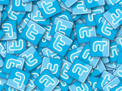 Twitter работает над новыми инструментами защиты приватности