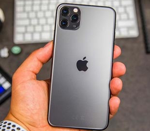 Новые iPhone станут хуже, но при этом подорожают