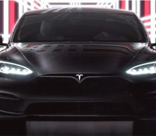 Tesla разогнали до "сотни" за 2 секунды: впечатляющее видео попало в сеть
