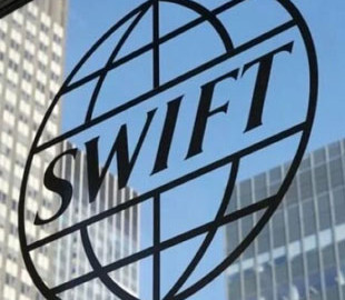 ЄС може відключити 20 російських банків від SWIFT