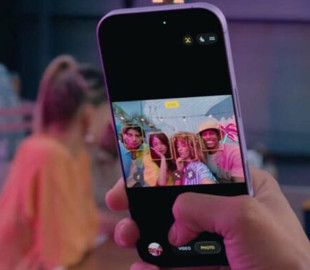 Apple повністю переробила фронтальну камеру в iPhone 17