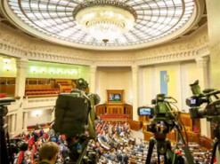 У Верховній Раді вкотре повідомили, що планують переакредитацію парламентських журналістів