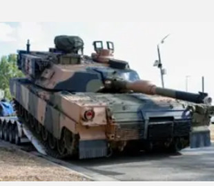 Бойовий танк Abrams SEPv3 отримав функцію запуску ударних дронів Switchblade