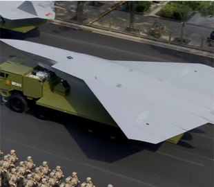 Китайські розробники представили новітній бойовий дрон Type B