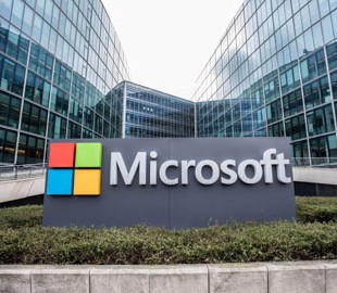 Microsoft переводит дата-центры на возобновляемые источники энергии