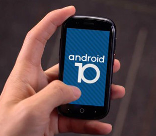 Представлен самый маленький в мире смартфон на Android 10