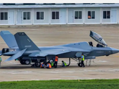 Розкриті технічні характеристики китайського винищувача J-35A