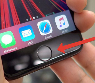 Екс-дизайнер Apple заявив, що фізичні кнопки зручніші за сенсорні