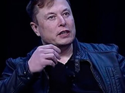 Біткойн виявився збитковим для Tesla. Компанія продала 75% монет