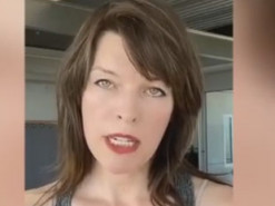 Націю розривають на шматки: Мілла Йовович емоційно висловилася про війну в Україні