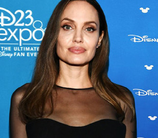 Новый фильм с Анджелиной Джоли появится в Интернете вместо кинотеатров