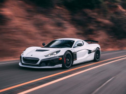 Rimac Nevera став найшвидшим у світі серійним електромобілем