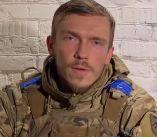 Один із командирів «Азову» вийшов на зв'язок із дружиною – Associated Press