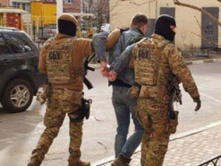 В Киеве судят мошенников, продавших фейковых акций Tesla на 12 миллионов гривен