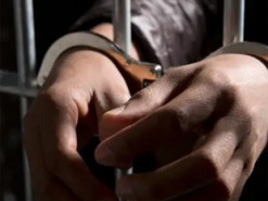 Листоноша з Миколаєва погрожував ракетними ударами жінкам та отримав 15 років