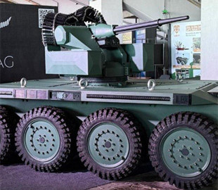 В Україні представили керований ШІ наземний роботизований комплекс VATAG