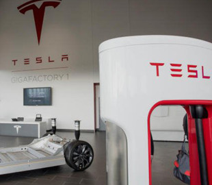 Илон Маск готов построить завод Tesla в Индии, если страна удешевит импорт электромобилей