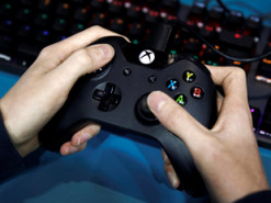 Выручка индустрии видеоигр превзошла доходы кино и спорта вместе взятых