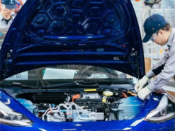 Скандал навколо Tesla: на «китайські» автомобілі встановлювали браковані комплектуючі