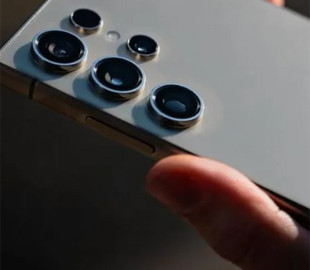 Samsung нарешті додала функцію швидкої зарядки для смартфонів: перелік гаджетів