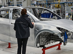 Tesla предсказали крах