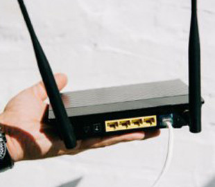 Wi-Fi працюватиме без світла: як під'єднати роутер до павербанка