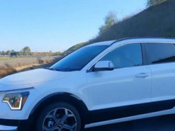 Новий електрокар Kia Niro помітили на дорогах