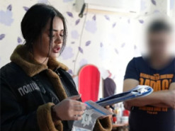 Аферисти на Одещині заробляли сотні тисяч доларів на довірливих людях: яку схему вони вигадали