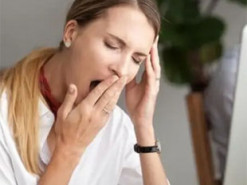 Сомнолог назвав три головні правила здорового сну