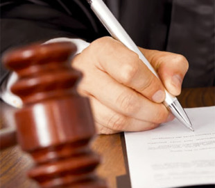 Суд покарав жінку, яка підтримувала окупантів — який вирок