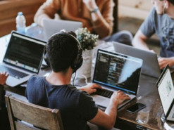 IT-специалисты раскрыли зарплаты: составлен рейтинг