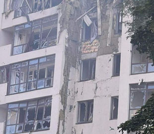 Как сейчас выглядит дом в Киеве, в который попала ракета: фото