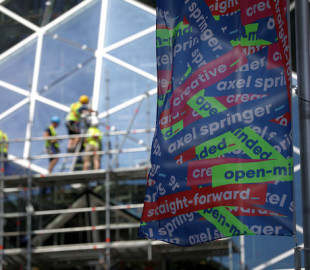 OpenAI заплатить Axel Springer за використання новинного контенту