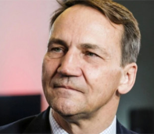 Сікорський закликав НАТО готуватися, що дії РФ у Європі можуть призвести до жертв