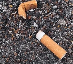 Друге життя недопалків. Вчені перетворили токсичне сміття на суперконденсатори