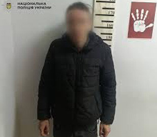 44-річного киянина затримали за примус до надсилання інтимних фото та запрошення додому 9-річної дівчинки