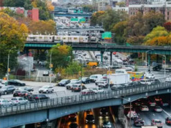 США посилюють стандарти викидів парникових газів для великовантажних автомобілів