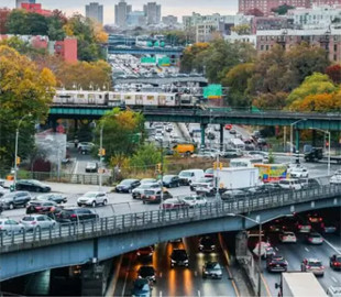 США посилюють стандарти викидів парникових газів для великовантажних автомобілів