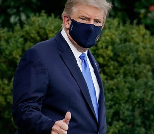 Facebook видалив пост Трампа з порівнянням COVID-19 і грипу