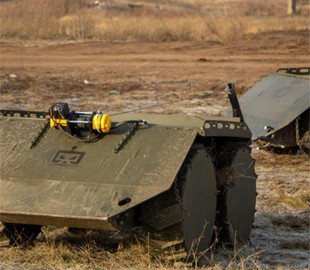 Український робот-евакуатор врятував важкопораненого воїна на відстані 20 метрів від ворога