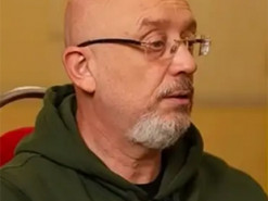 Резніков розповів, чи бракує людей українській армії