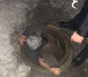 Поліція затримала зловмисника, який намагався викрасти оптичний кабель