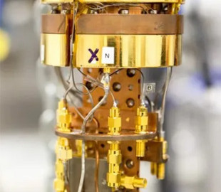 Пам’ять для квантових комп’ютерів. Вчені пропонують використовувати кристали часу для зберігання даних