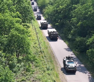 В Росії помітили "дивний" бронеавтомобіль, який супроводжував ядерну зброю