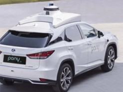 Майбутнє настало. У Китаї почнуть використовувати безпілотні таксі - і поки вони будуть безкоштовними