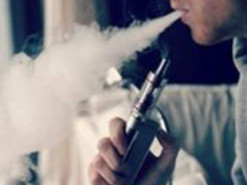 Уряд Нової Зеландії збирається заборонити одноразові електронні сигарети