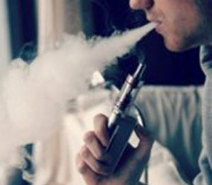 Уряд Нової Зеландії збирається заборонити одноразові електронні сигарети