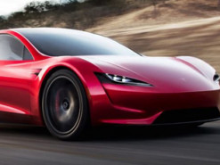 Илон Маск теперь считает задержку электрокара Tesla Roadster до 2023 года благоприятным сценарием