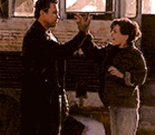 Робот викликав у дітей більше довіри за людину