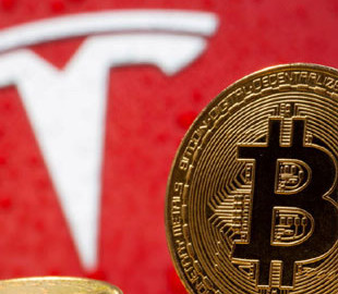 Біткоїн перевершив Tesla: у що інвестувати найвигідніше